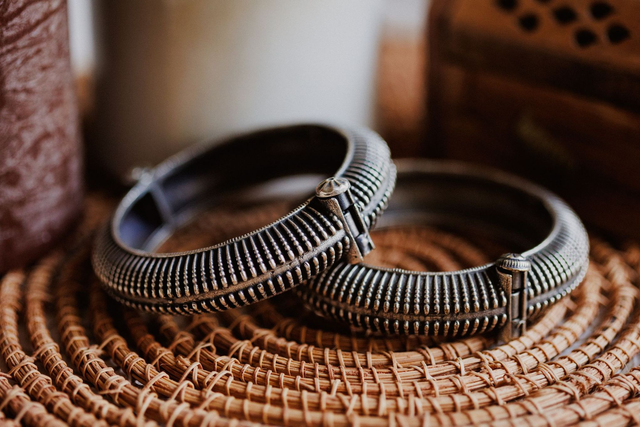 ANTIQUE Bangle