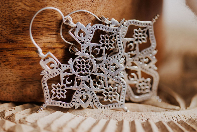 YAMARA Earrings