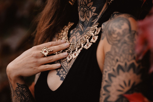 KAZIRA Necklaces