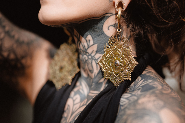 INKARA Earweight