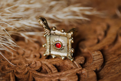 KAZIRA Rings
