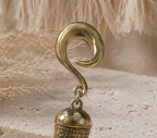 Samara Earweight