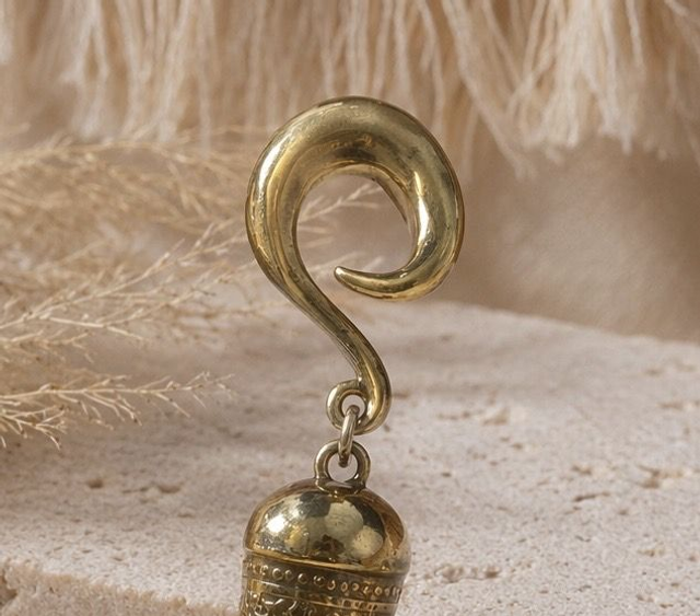 Samara Earweight